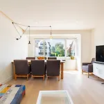 Het Zoute - Parkeerplaats - Wifi - Comfort - Uitzonderlijke Locatie - Ideaal Voor Stellen En Gezinnen Apartament