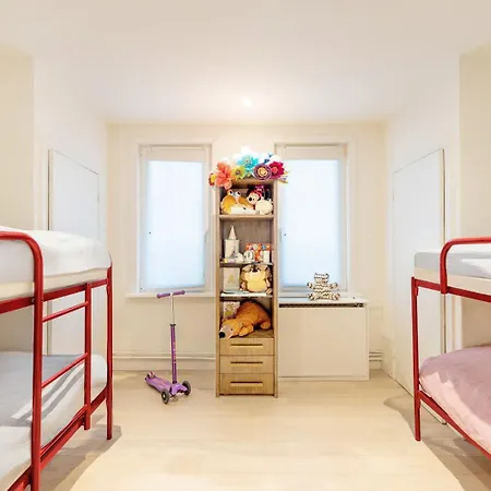 Het Zoute - Parkeerplaats - Wifi - Comfort - Uitzonderlijke Locatie - Ideaal Voor Stellen En Gezinnen *