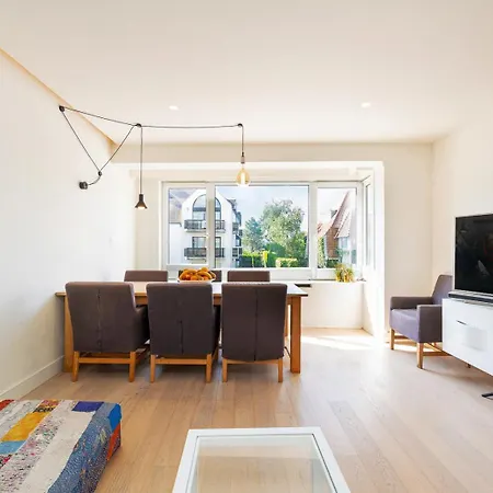 Het Zoute - Parkeerplaats - Wifi - Comfort - Uitzonderlijke Locatie - Ideaal Voor Stellen En Gezinnen 아파트